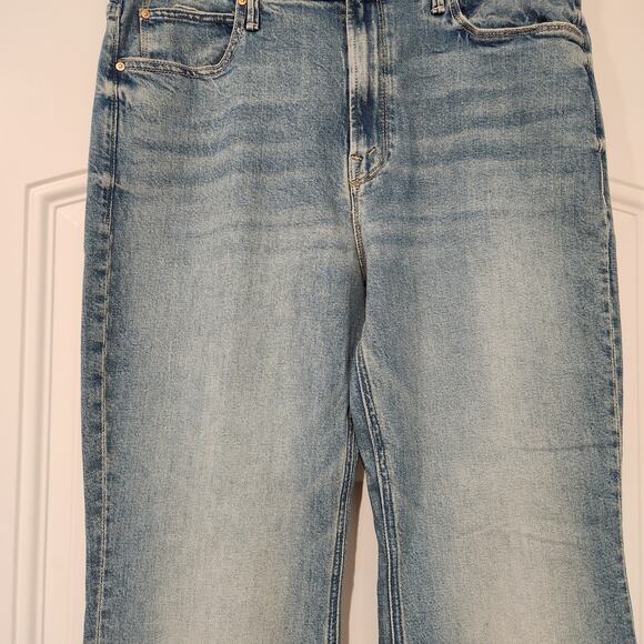 Mother Doozy high rise flare jeans in Horseback to Quarterback size 32 - Picture 5 of 11
